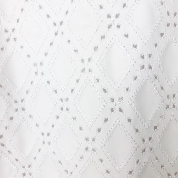 Ann Taylor Blouse. Size XL - Picture 4 of 5